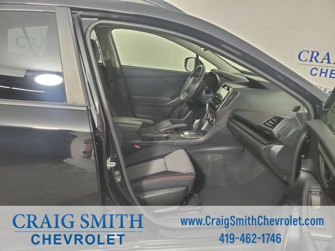 Used 2023 Subaru Crosstrek 2.0i Premium AWD/4WD image 14