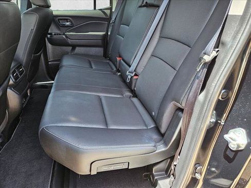 Used 2025 Honda Ridgeline RTL image 17
