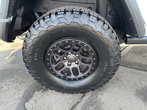 Certified 2022 Jeep Wrangler Unlimited Sport image 18