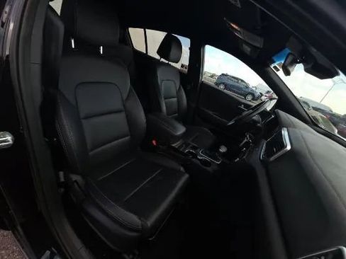 Used 2021 Kia Sportage S image 14