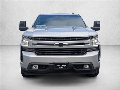 Used 2022 Chevrolet Silverado 1500 RST w/ LPO, Blackout Package image 2