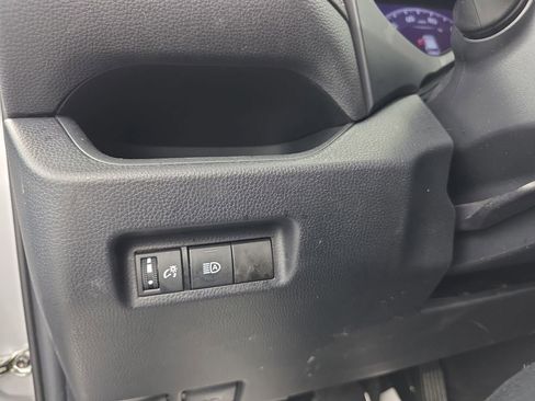 Used 2024 Toyota RAV4 XLE image 37