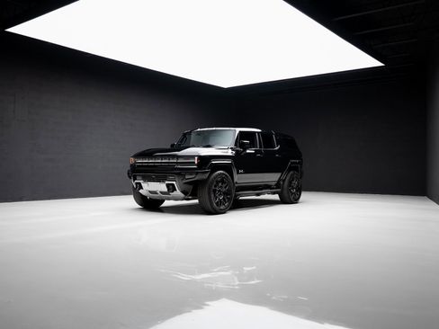 Used 2024 GMC Hummer EV 2X image 76