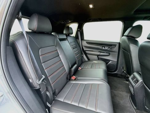 Used 2025 Honda CR-V Sport-L image 30