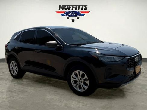 Certified 2023 Ford Escape Active w/ Tech Pack #1 AWD/4WD image 7