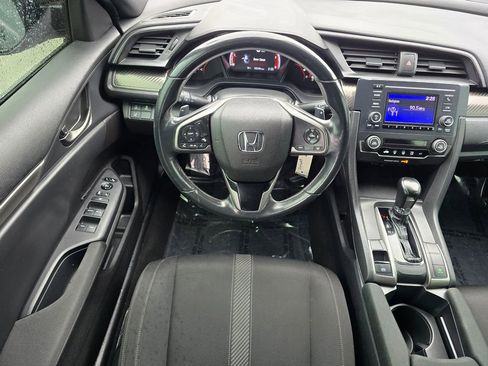 Used 2019 Honda Civic Sport image 9