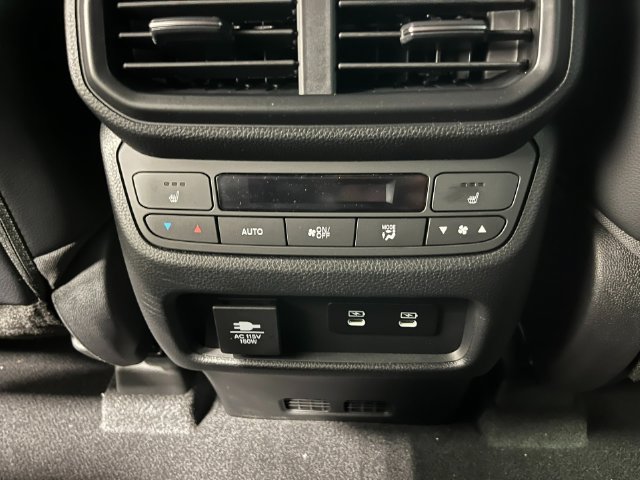 New 2026 Honda Pilot TrailSport image 19