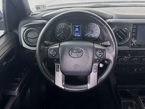 Used 2023 Toyota Tacoma TRD Sport AWD/4WD image 16