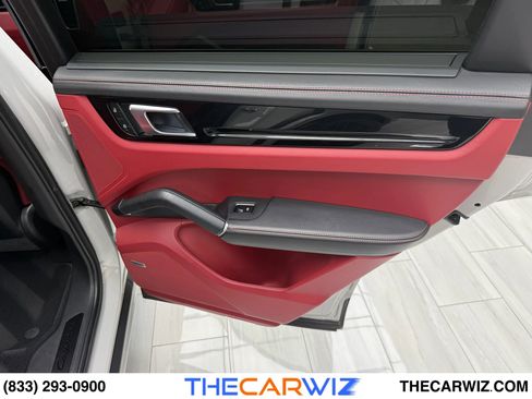 Used 2023 Porsche Cayenne GTS image 80