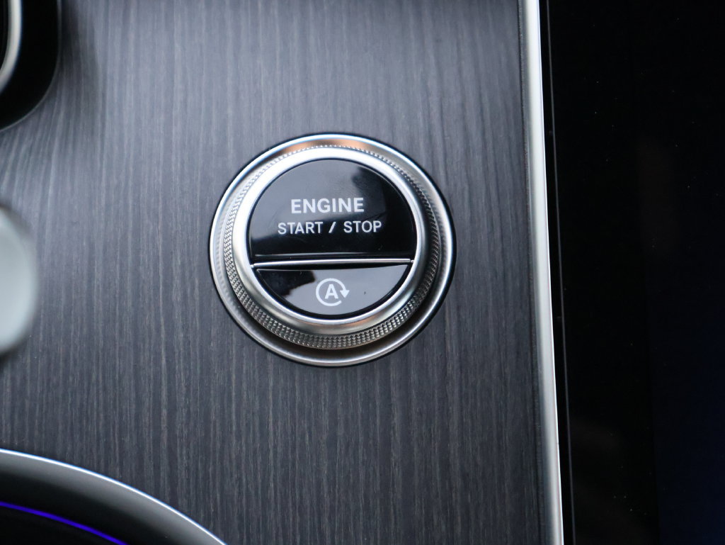 Used 2026 Mercedes-Benz C 300 4MATIC Sedan image 29