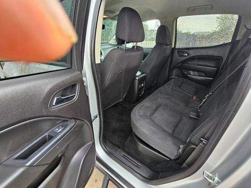 Used 2018 Chevrolet Colorado LT w/ Redline Special Edition image 18