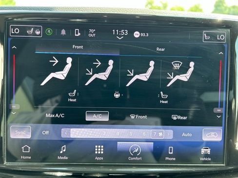 Used 2024 Chrysler Pacifica Touring-L FWD image 26