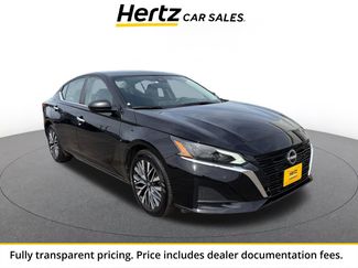 Used 2025 Nissan Altima 2.5 SV FWD video 1