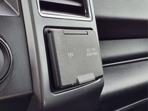 Used 2019 Ford F150 XLT w/ Equipment Group 302A Luxury AWD/4WD image 21