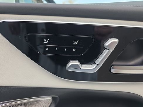New 2026 Mercedes-Benz GLC 300 4MATIC image 19