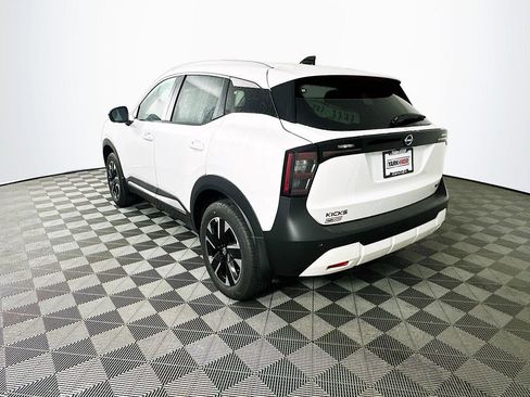 New 2026 Nissan Kicks SV w/ SV Premium Package image 7