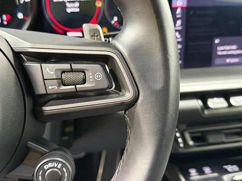 Used 2020 Porsche 911 Carrera image 34