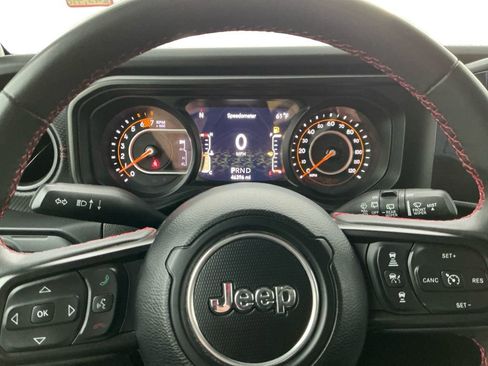 Used 2024 Jeep Wrangler Unlimited Rubicon image 20