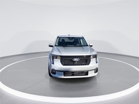 New 2026 Ford Maverick Lobo image 3