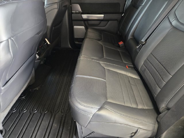 Used 2025 Ford F150 Platinum w/ FX4 Off-Road Package AWD/4WD image 34