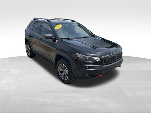 Used 2021 Jeep Cherokee Trailhawk w/ Trailer Tow Group AWD/4WD image 9