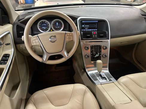 Used 2011 Volvo XC60 3.2 image 12