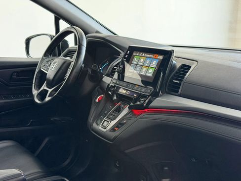 Used 2023 Honda Odyssey Sport image 21