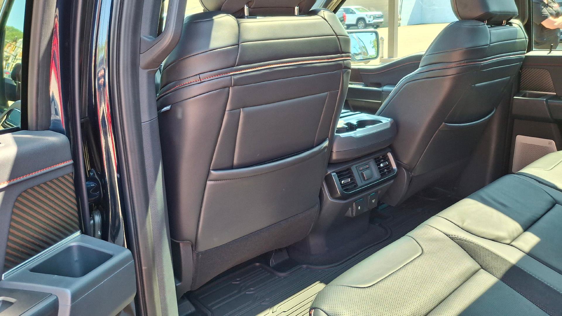 Used 2025 Ford F150 Raptor AWD/4WD image 9