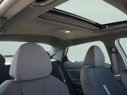 New 2026 Hyundai Elantra SEL Sport Premium FWD image 12