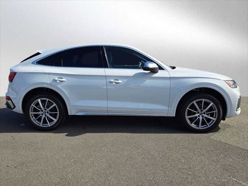 Used 2023 Audi SQ5 Premium Plus w/ Premium Plus Package AWD/4WD image 2