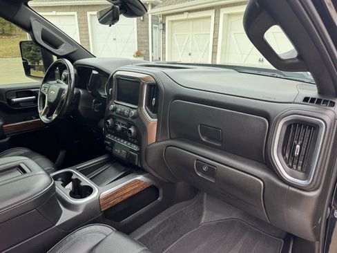 Used 2021 Chevrolet Silverado 3500 High Country w/ Z71 Off-Road Package image 21