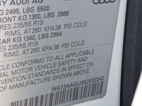 Certified 2025 Audi Q5 Premium Plus w/ Premium Plus AWD/4WD image 32