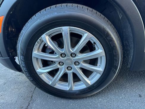 Used 2019 Cadillac XT4 Luxury image 5