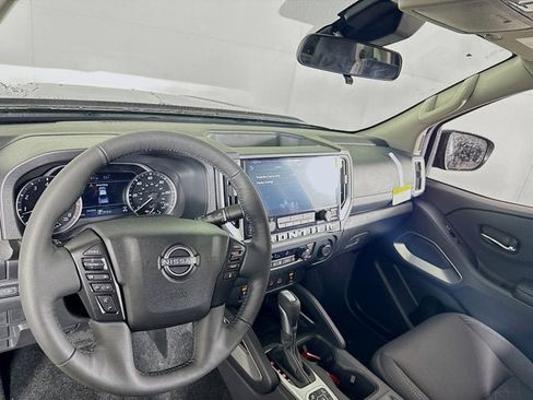 New 2026 Nissan Frontier SV w/ SV Convenience Package AWD/4WD image 11