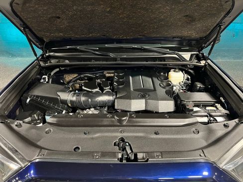 Used 2024 Toyota 4Runner TRD Off-Road image 27