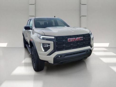 New 2026 GMC Canyon Elevation w/ Convenience Package RWD image 3