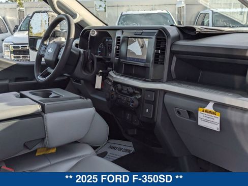 New 2025 Ford F350 XL w/ XL Chrome Package image 17