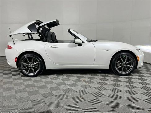 Used 2023 MAZDA MX-5 Miata Grand Touring w/ Weather Package image 9