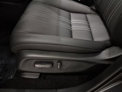 Certified 2026 Honda HR-V EX-L image 14