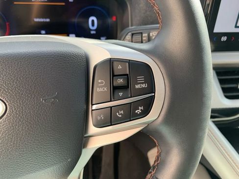 Certified 2025 Ford Explorer Active w/ Active Comfort Package image 26