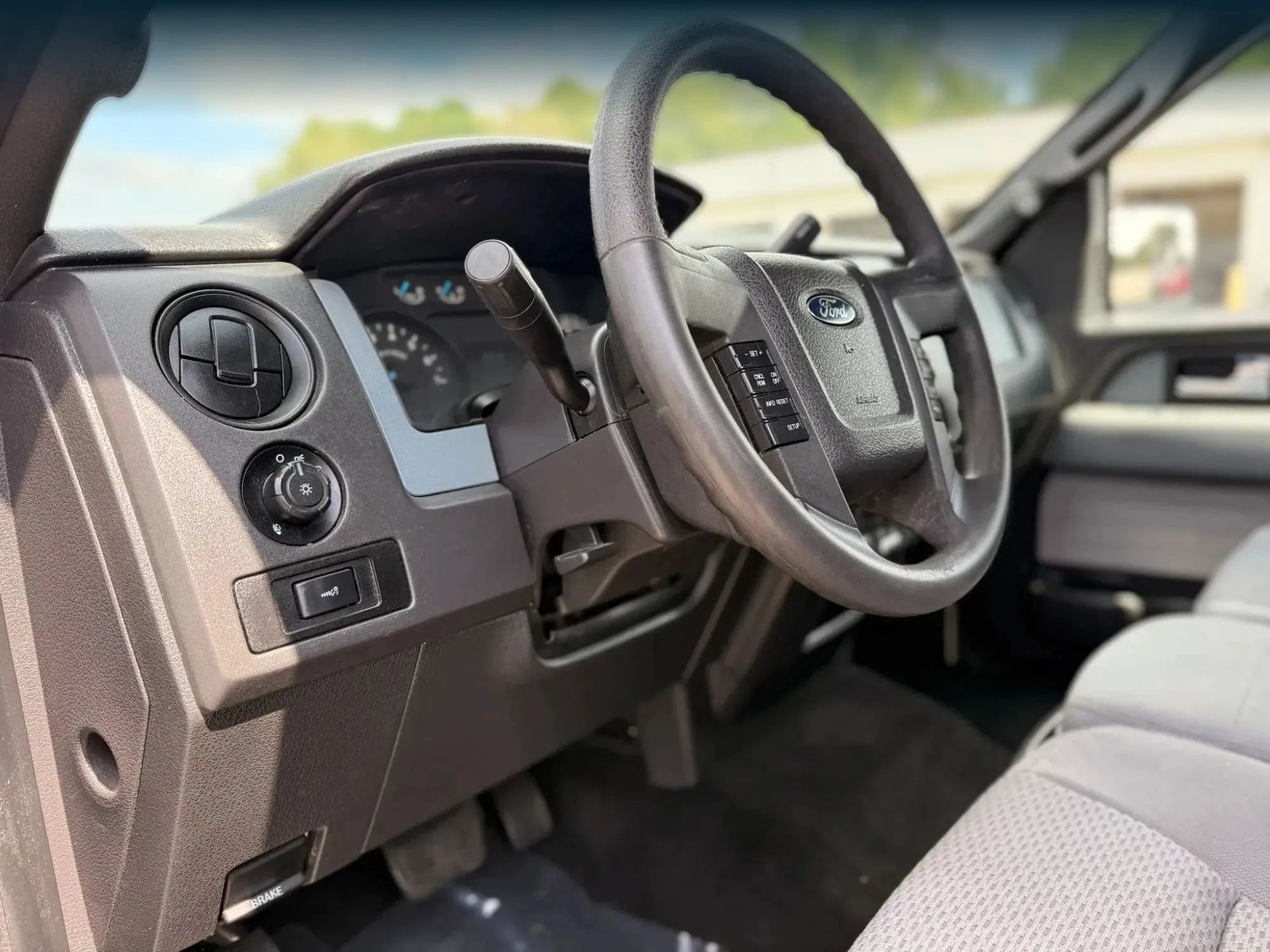 Used 2014 Ford F150 STX w/ Equipment Group 201A Mid AWD/4WD image 17