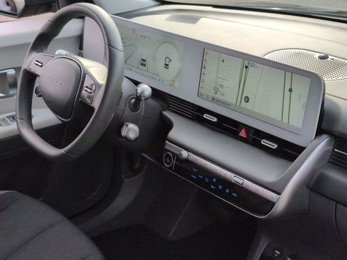 Used 2022 Hyundai Ioniq 5 SE w/ Cargo Package image 29