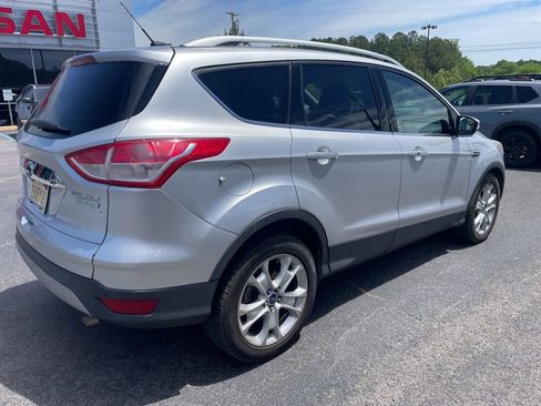 Used 2014 Ford Escape Titanium FWD image 2