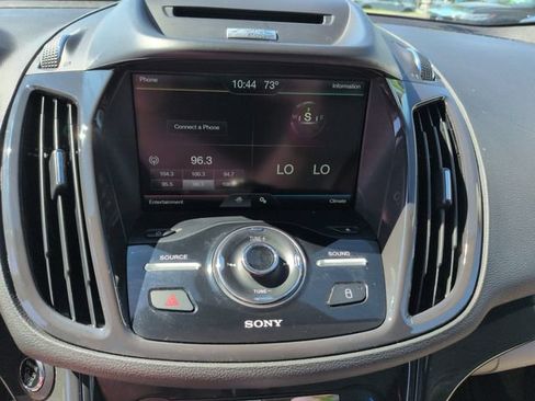 Used 2015 Ford Escape Titanium AWD/4WD image 31