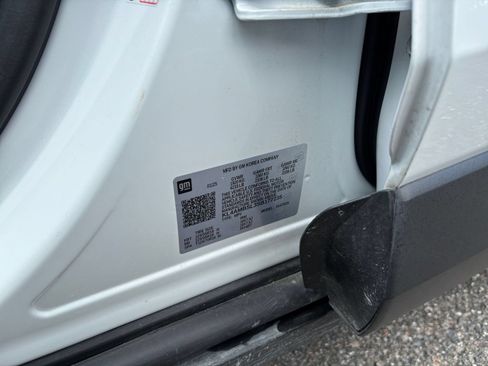 Used 2025 Buick Encore GX Preferred FWD image 28