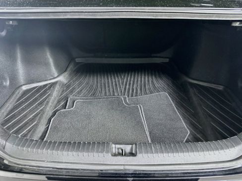 Used 2025 Honda Accord Sport image 27