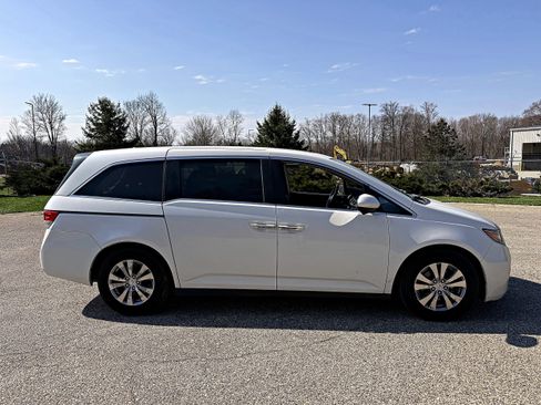 Used 2016 Honda Odyssey EX-L image 10