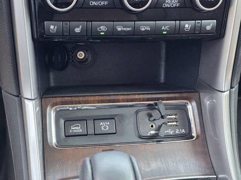 Used 2019 Subaru Ascent Touring AWD/4WD image 24