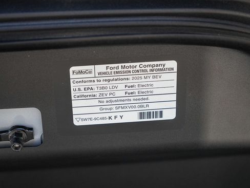 Used 2025 Ford Mustang Mach-E Select w/ Comfort Package Lite RWD image 27
