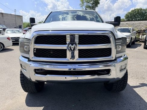 Used 2015 RAM 2500 Laramie AWD/4WD image 2
